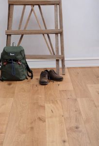 Elegant _ Premiere Oak - Natural R
